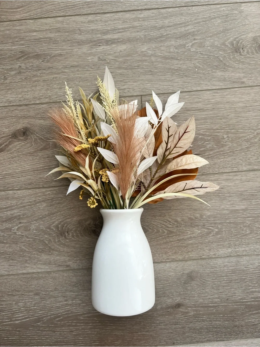 Dried Pampas and Floral Boho Arrangement in Vase Decorative Accent New with Tags